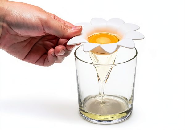 Egg Separator Peleg Design Daisy Plastic Egg White Yolk Divider White-4